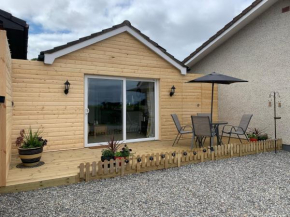 TomaX Garden Cabin